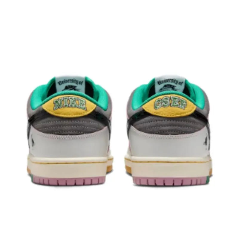 Nike SB Dunk Low - CSEF