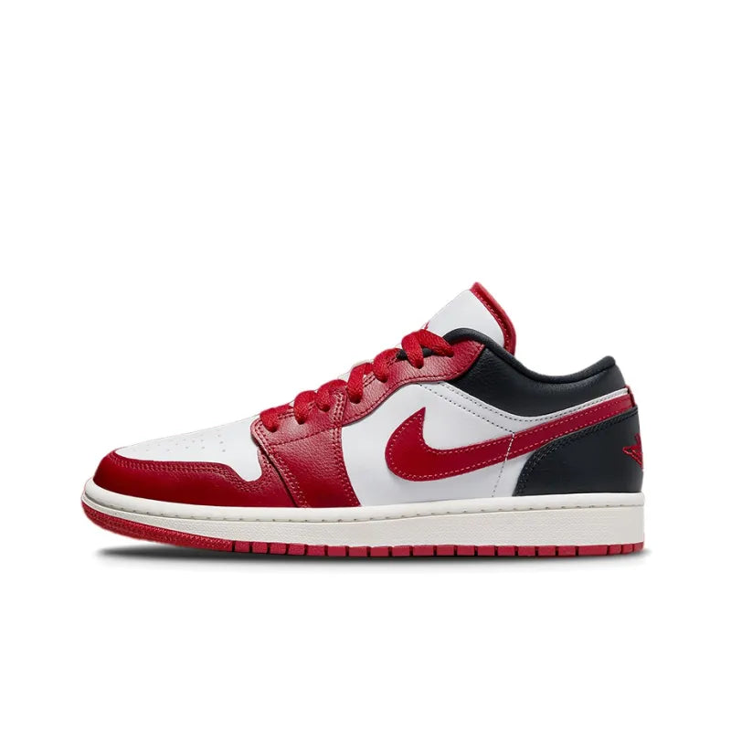 Jordan 1 Low - Reverse Black Toe (Women's)