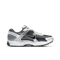 Nike Zoom Vomero 5 SE SP - Dark Grey Black White