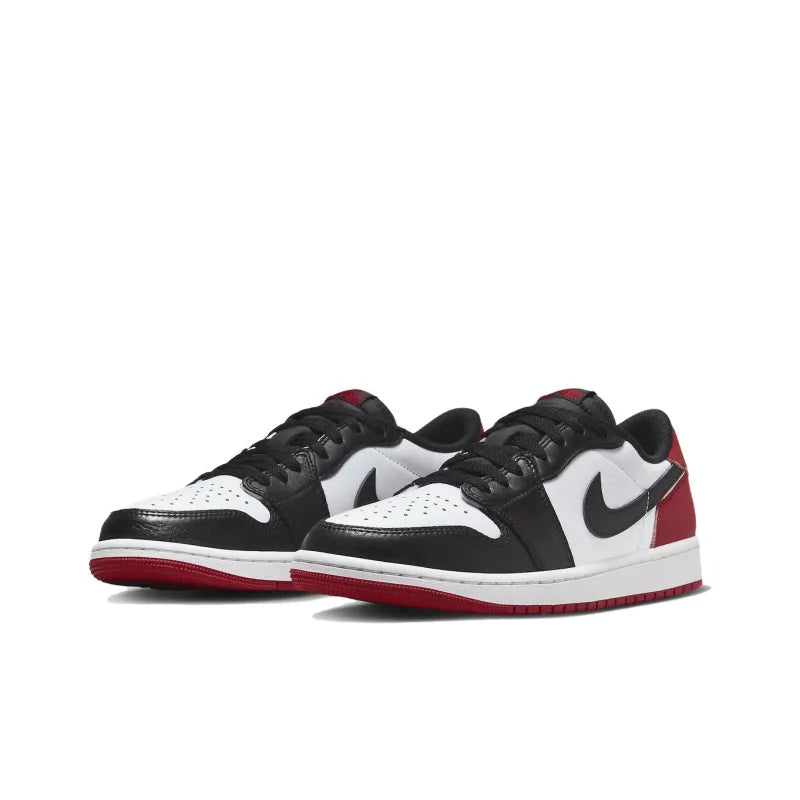 Jordan 1 Retro Low OG - Black Toe (2023)