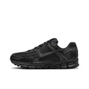 Nike Zoom Vomero 5 - Triple Black