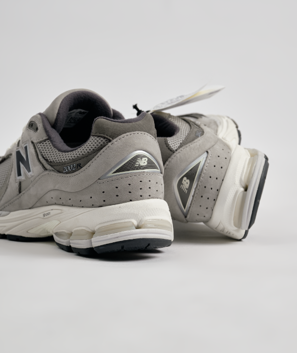 New Balance 2002R-Warm Alpaca Light Chalkboard