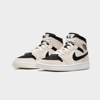 Jordan 1 Mid Barely Orange