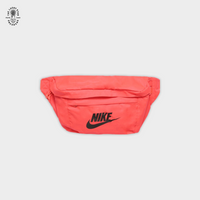 Nike Tech Hip Pack