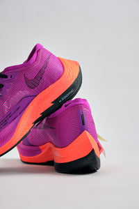Nike ZoomX Vaporfly Next% 2-Hyper Violet Flash Crimson