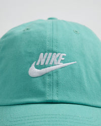 Nike Heritage 86 Futura Washed Cap-GREEN MINT