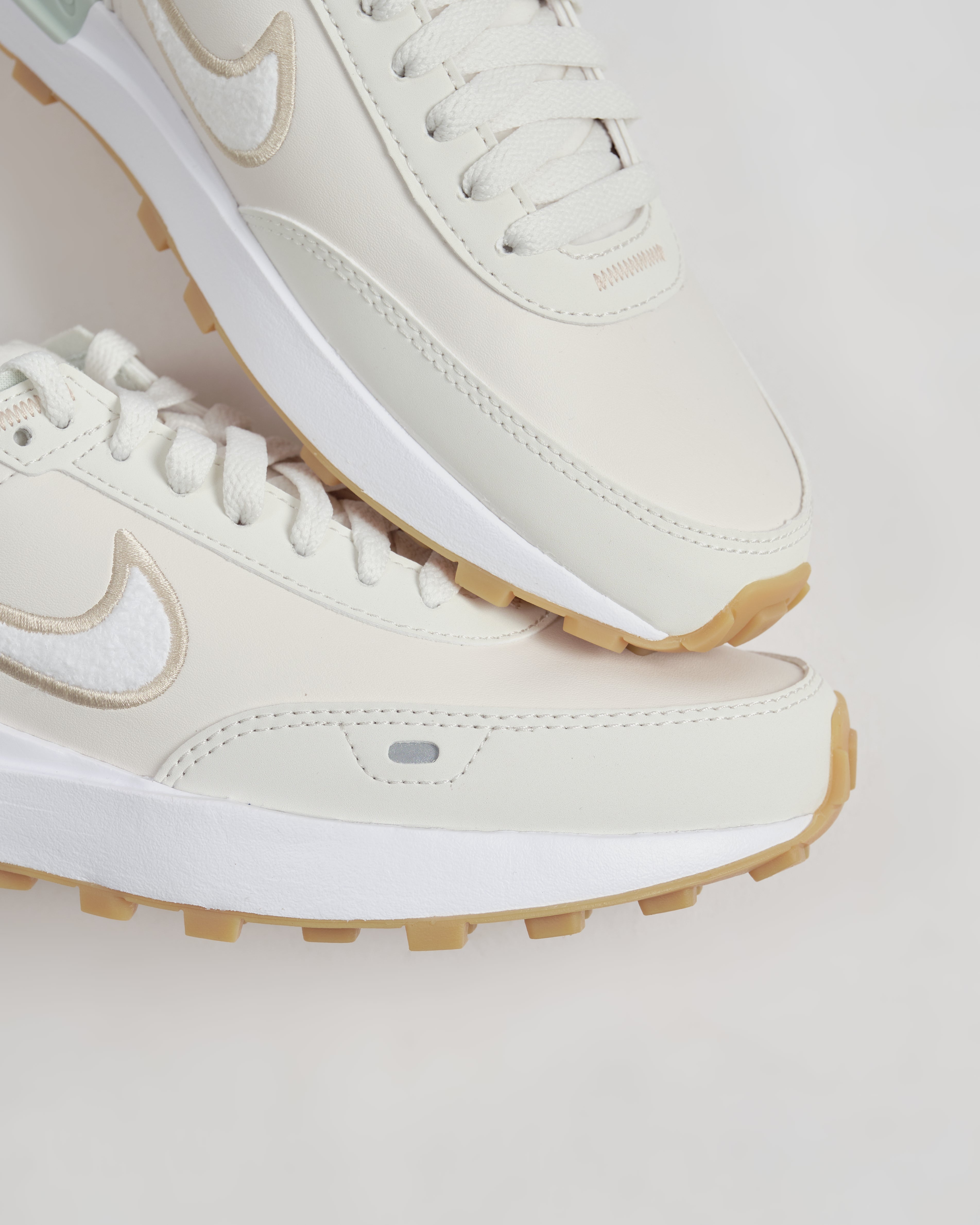 Nike Waffle One-Phantom Light Silver