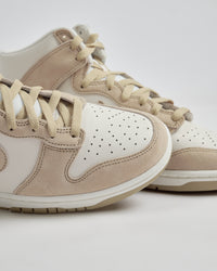 Nike Dunk High-Tan Suede White