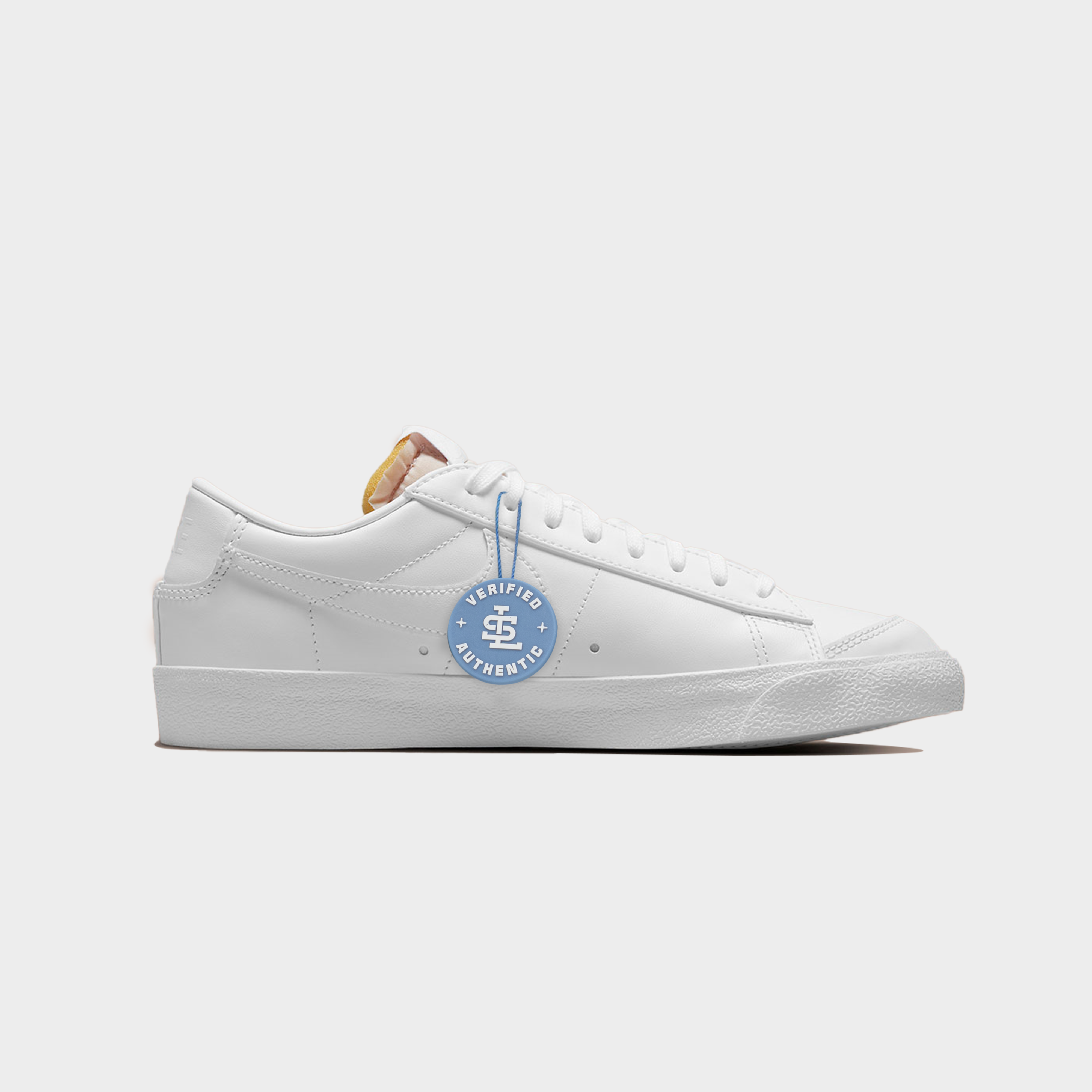 Nike Blazer Low 77White (W)